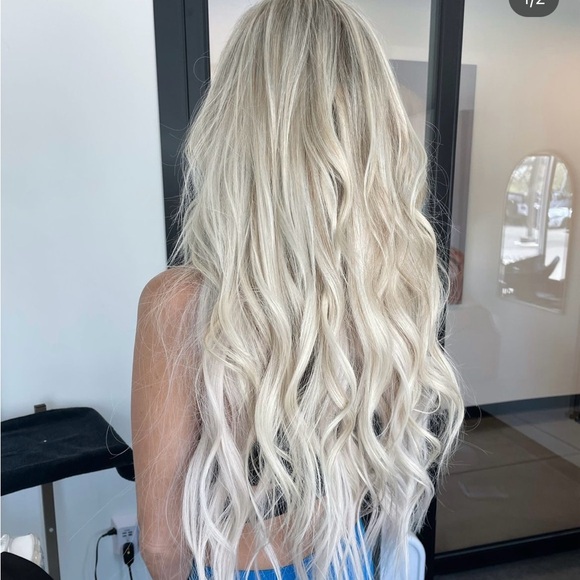 Light Ash Blonde Hair Extensions - Picture 3 of 4